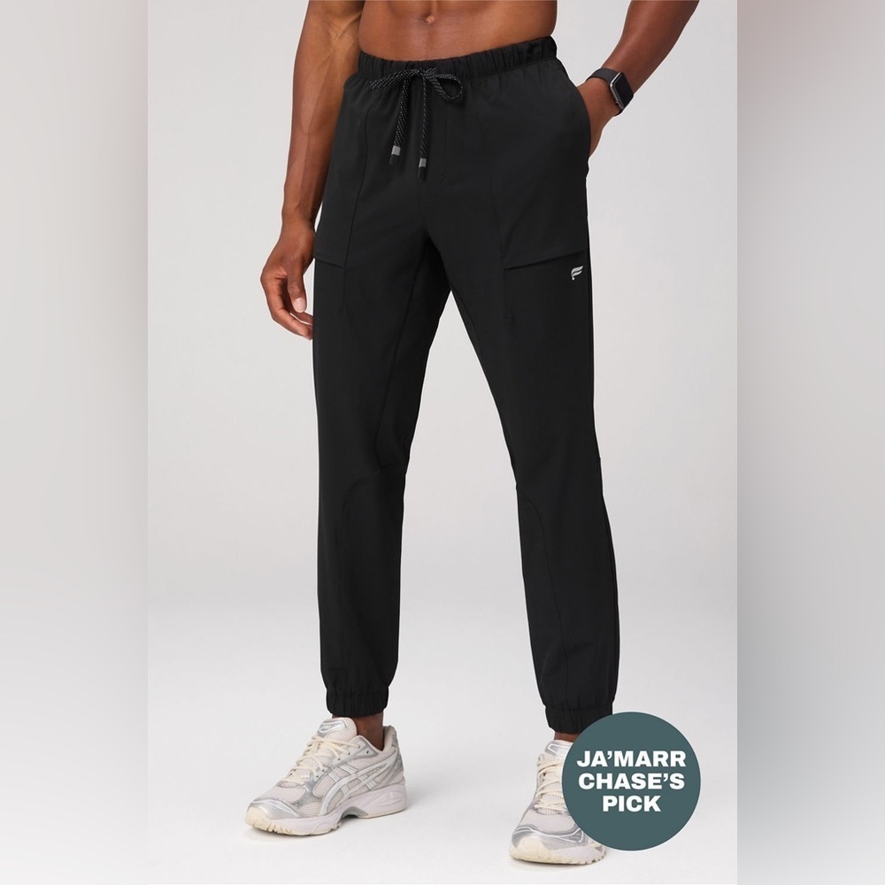 Fabrics the one jogger Men's Black Jogger Pants Size M Tall